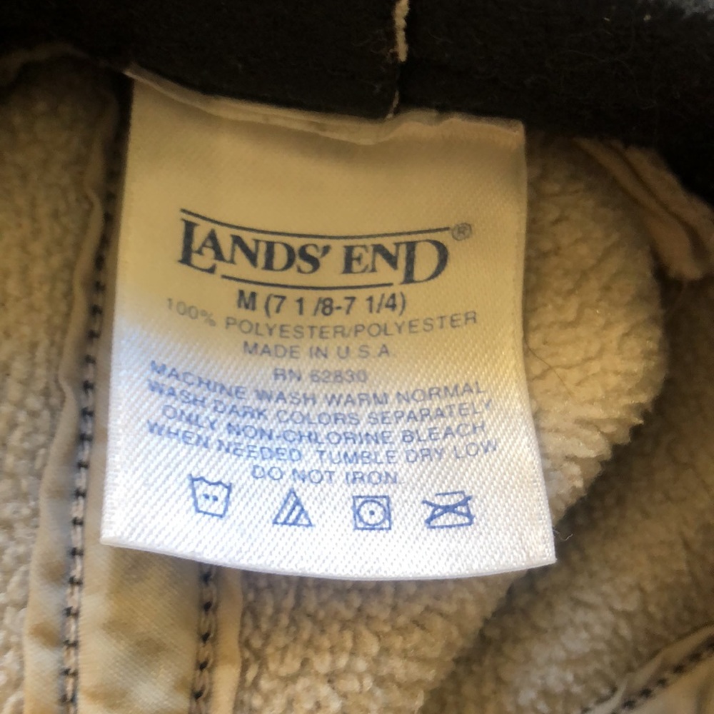 3 WINTER HATS 1 GRAY BURTON, 1 NAVY WIGWAM, 1 LANDS END BLACK FLEECE W/EARFLAPS - Picture 5 of 5